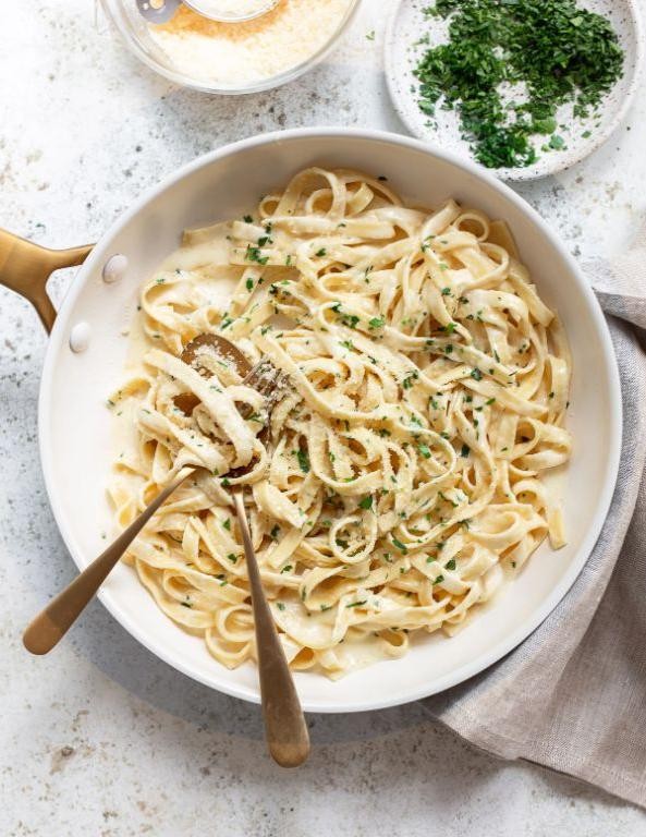 Decadent Alfredo Sauce