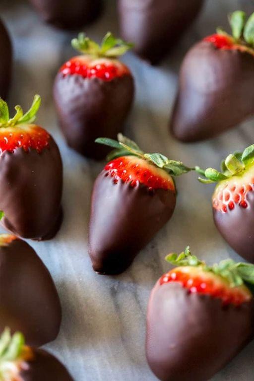 Decadent Chocolate-Dipped Strawberries