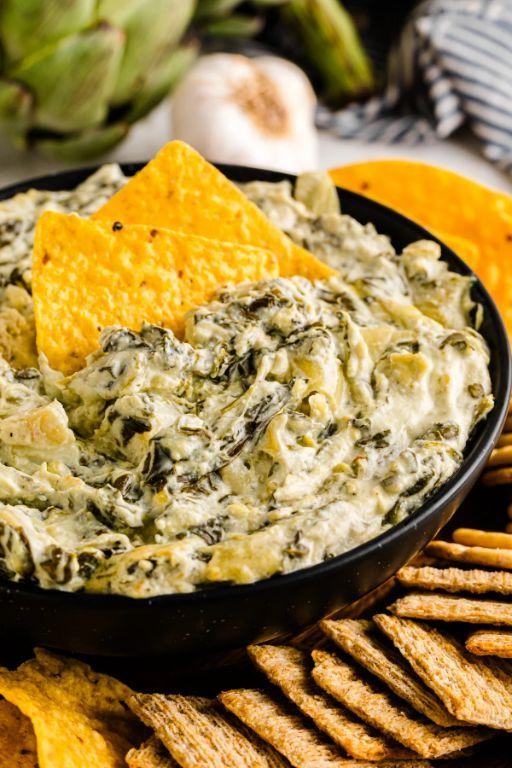 Delicious Crock Pot Spinach Artichoke Dip