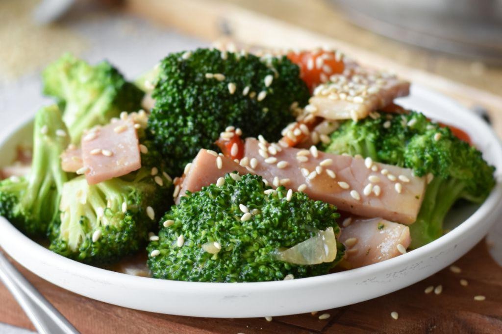 Delicious Ham and Veggie Stir-Fry