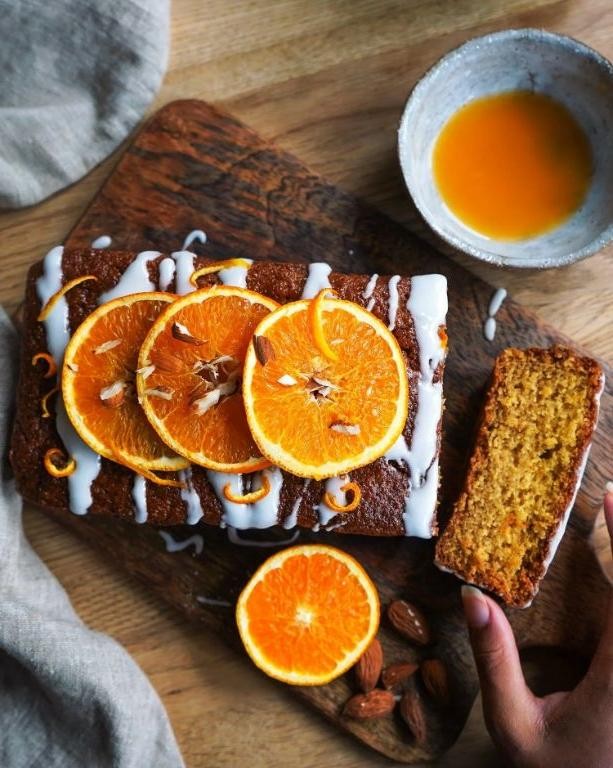 Delightful Almond-Orange Vegan Cake