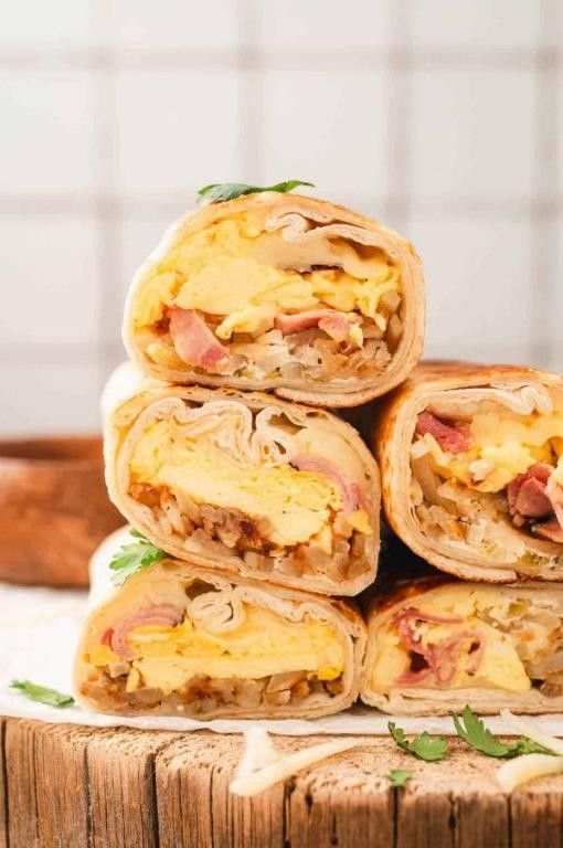 Delightful Ham and Egg Breakfast Burritos