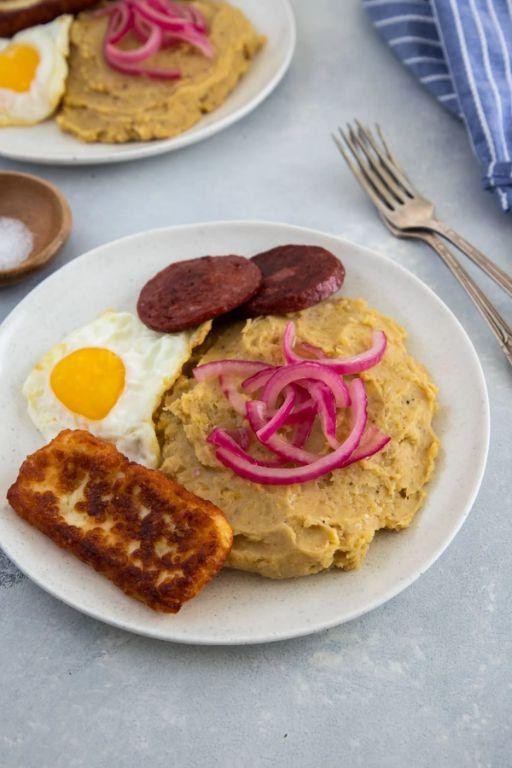Dominican Mangú
