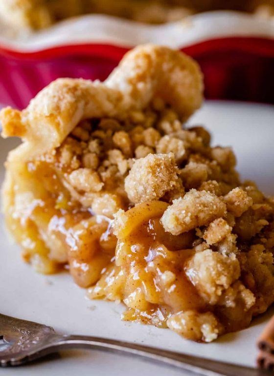 Dutch Apple Pie with Streusel Top
