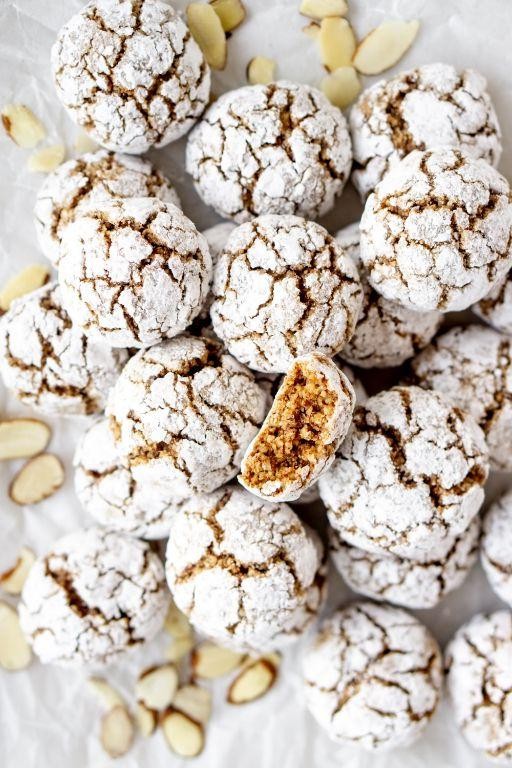 Easy Amaretti Biscuits