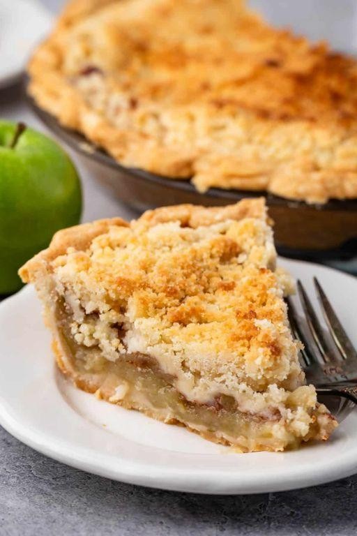 Easy Apple Crumble Pie with Canned Filling