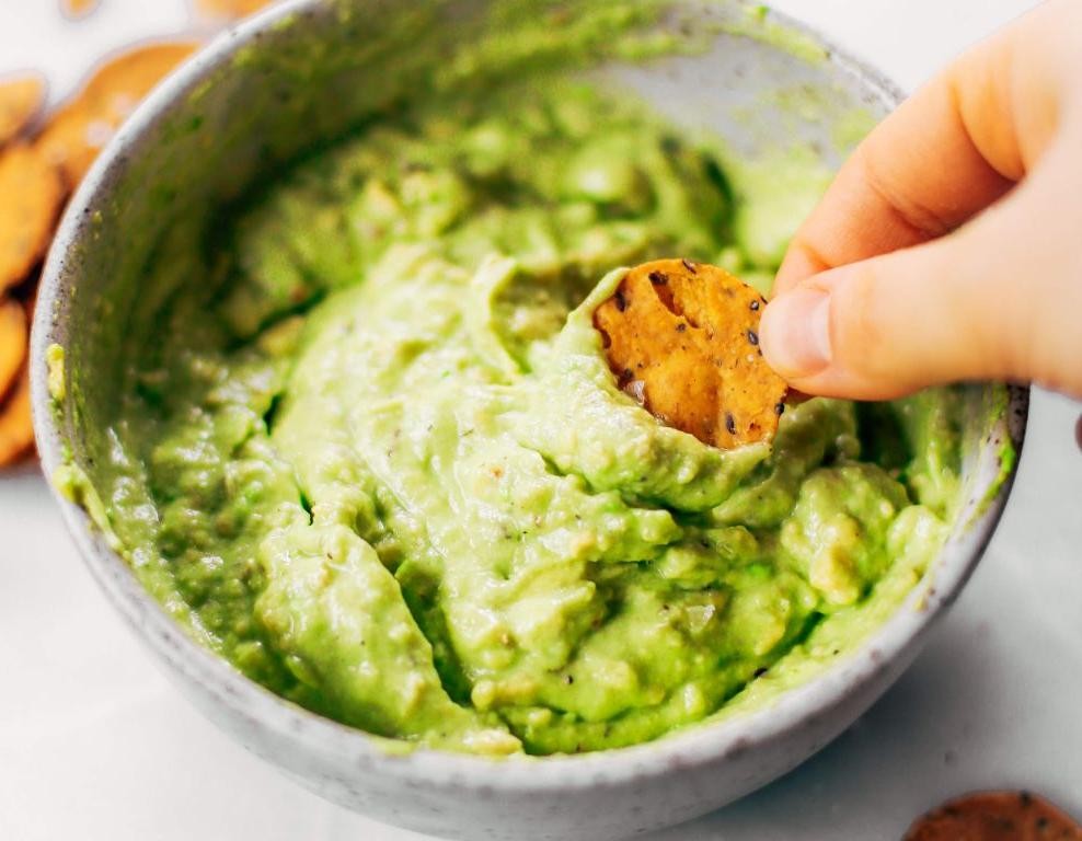 Easy Avocado and Lime Dip