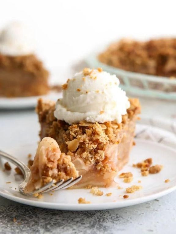 Easy Dutch Apple Pie with Candied Pecans