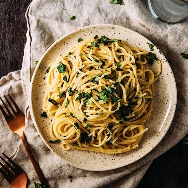 Easy Lemon Herb Pasta