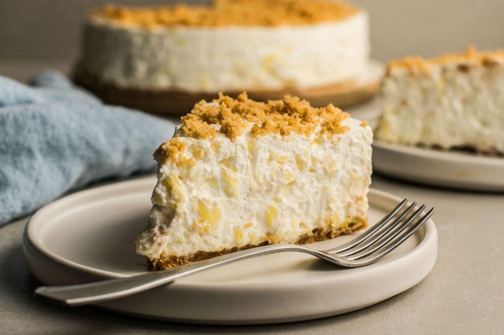 Easy Pineapple Jello Cheesecake