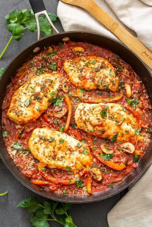 Easy Skillet Chicken Cacciatore