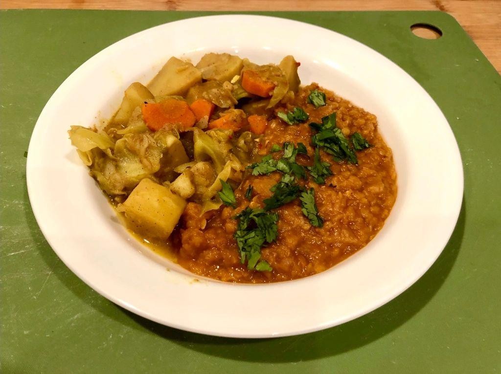 Ethiopian Cabbage and Lentil Mix