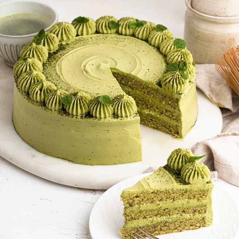 Exquisite Matcha Green Tea Cake