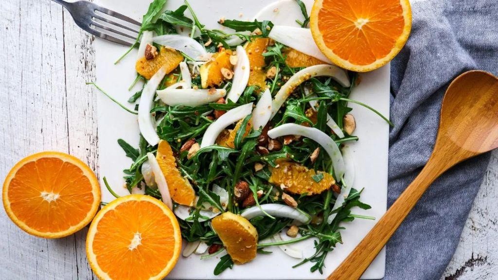 Fennel and Orange Salad with Toasted Hazelnuts