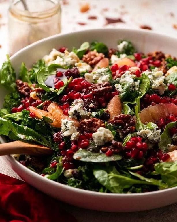 Festive Pomegranate and Feta Salad