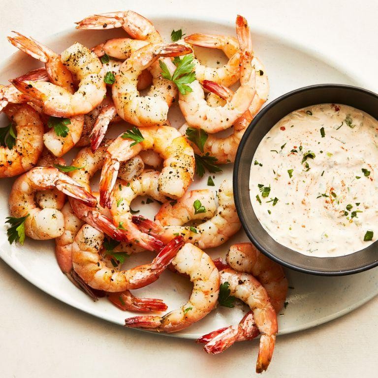 Festive Shrimp Cocktail with Horseradish Sauce