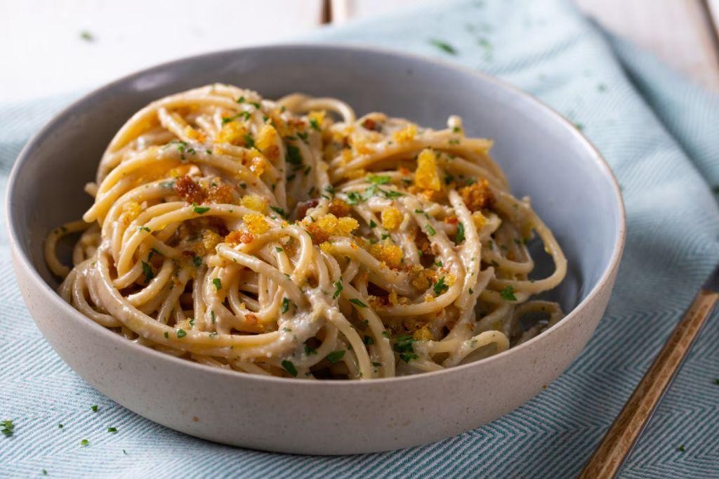 Fettuccine with Anchovy Cream Sauce