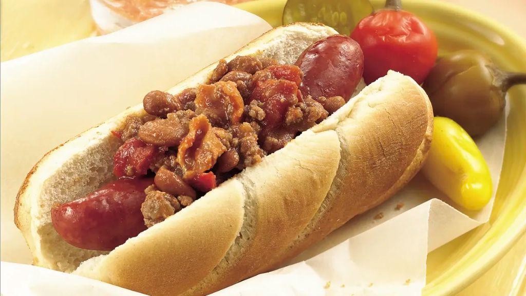 Fire-Roasted Tomato Hot Dog Chili