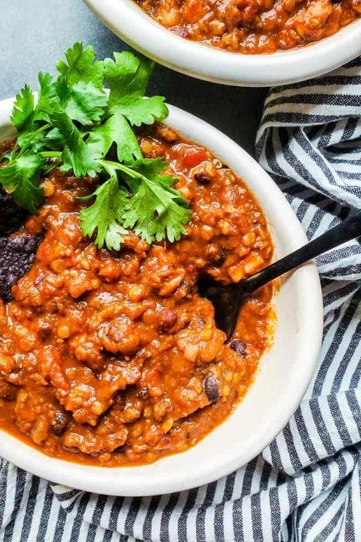 Flavorful Crock Pot Veggie Chili