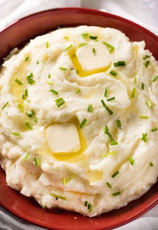 Fluffy Neufchâtel Cheese Mashed Potatoes