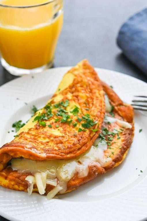 Fluffy Omelette with Cheese and Herbs