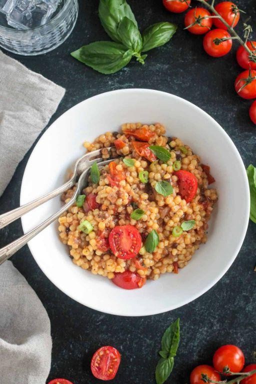 Fregola Pasta with Arugula and Cherry Tomatoes