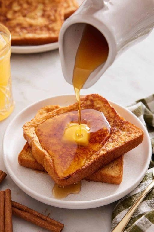 French Toast with Vanilla Maple Syrup