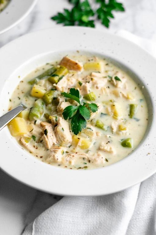 Fresh Creamy Chicken and Asparagus Soup