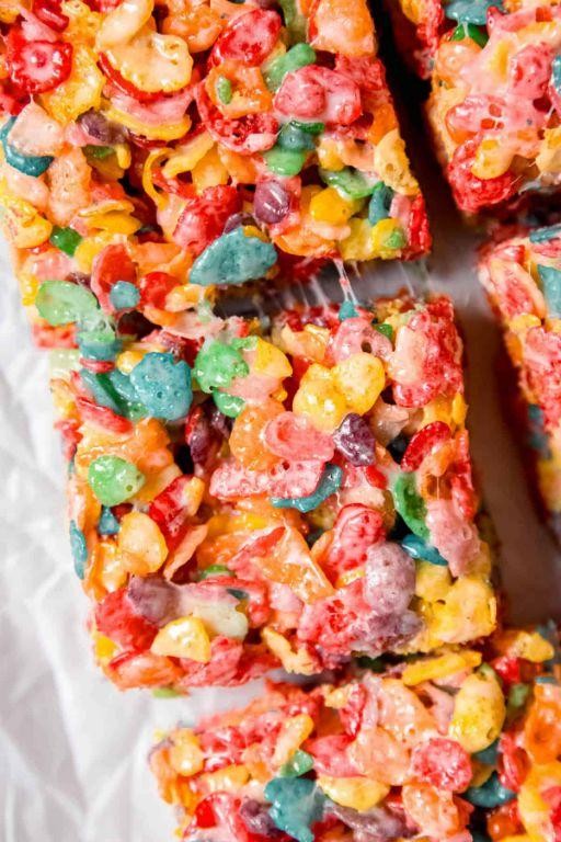 Fruity Pebbles Marshmallow Delight Bars