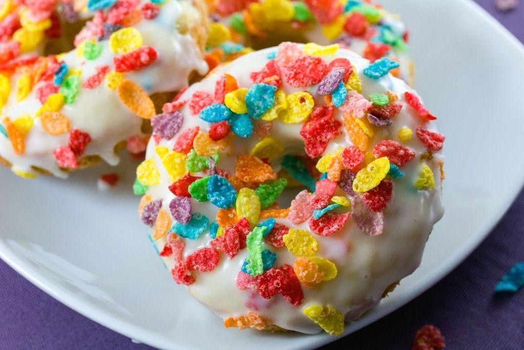 Fruity Pebbles Topped Donuts