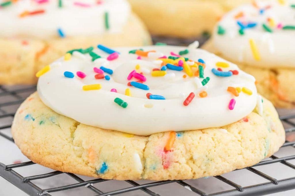 Funfetti Birthday Cake Cookies
