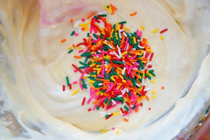 Funfetti Cookie and Cream Parfaits