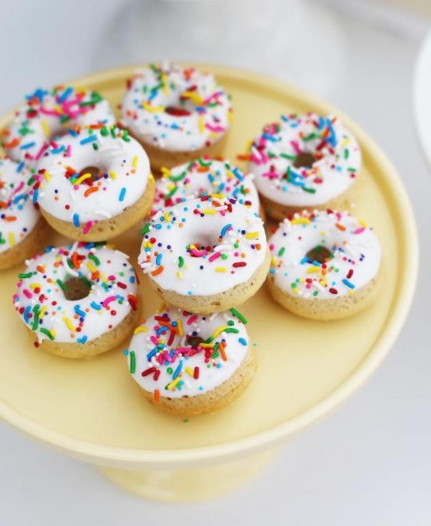 Funfetti Mini Donuts
