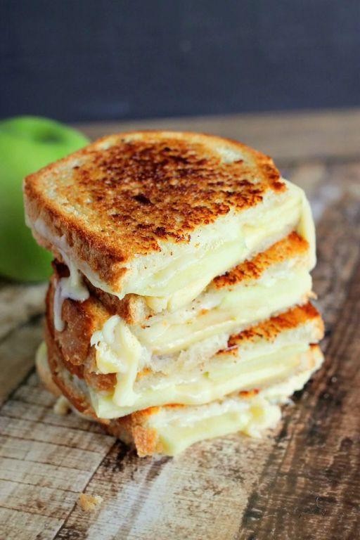 Gala Apple and Gouda Grilled Cheese