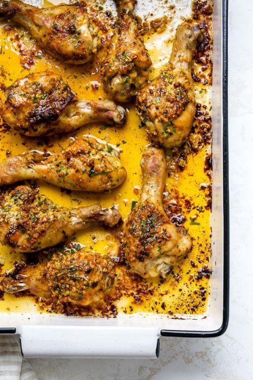 Garlic Butter Baked Chicken Legs