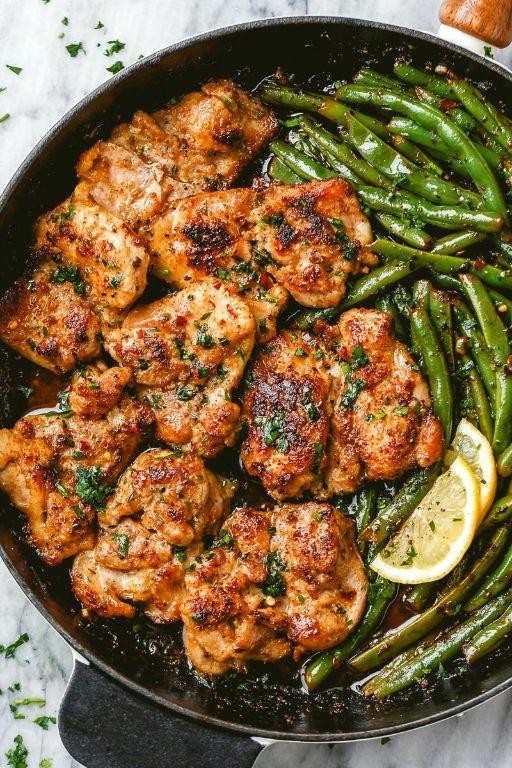 Garlic Butter Chicken Thighs with Sautéed Green Beans