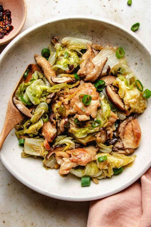 Garlic Ginger Cabbage Chicken Stir Fry