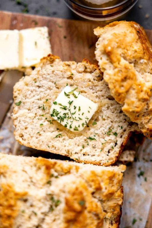 Garlic Herb Beer Bread