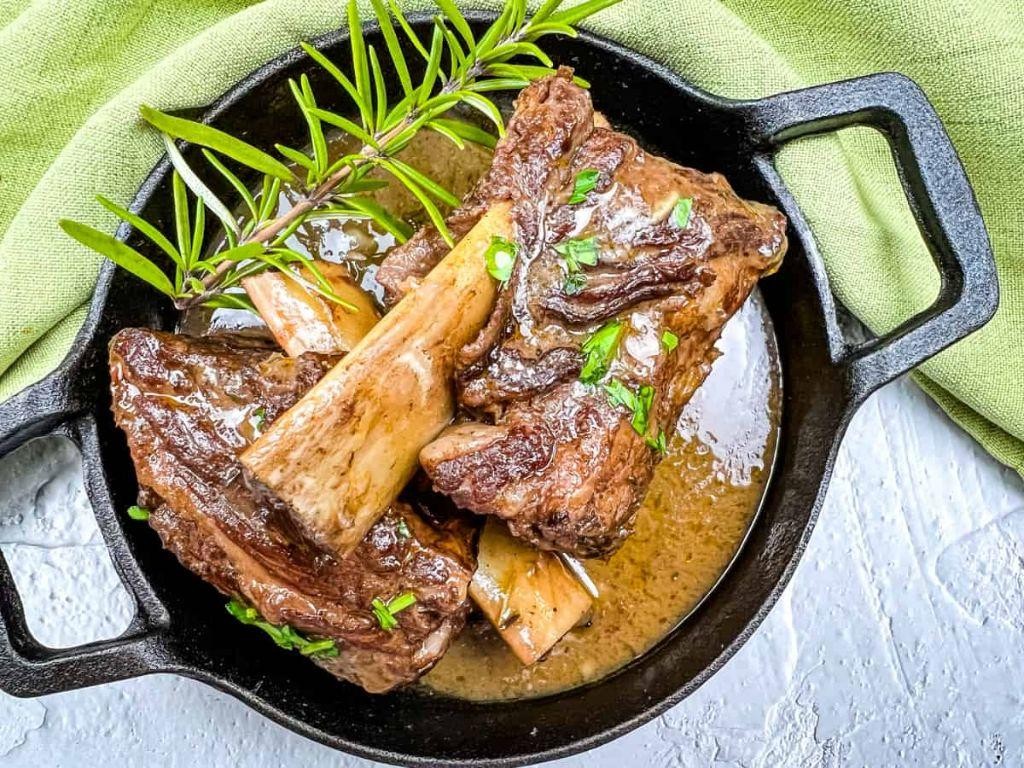Garlic Herb Oven-Braised Ribs