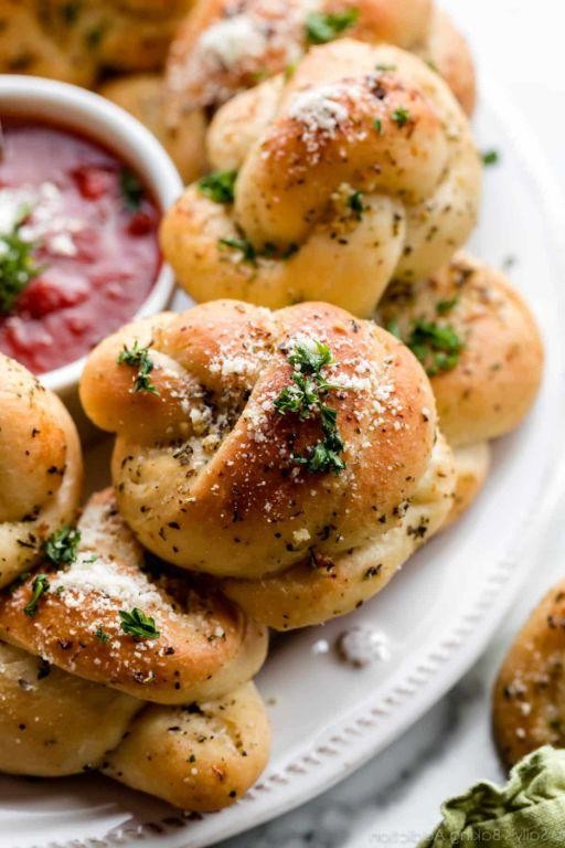 Garlic Knots