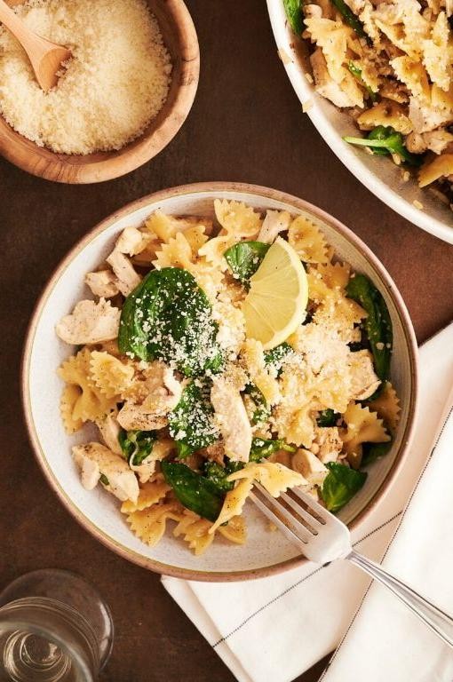 Garlic Lime Chicken with Bowtie Pasta