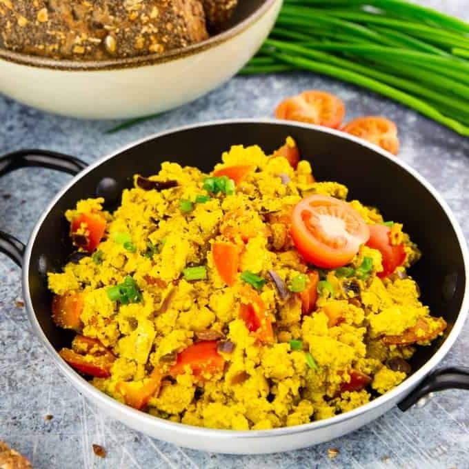 Garlic and Chive Scrambled Tofu