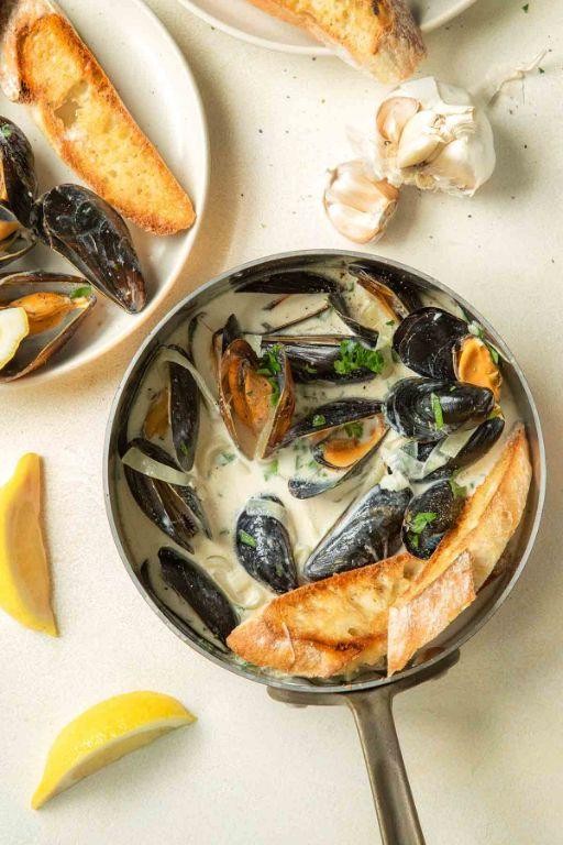 Garlic and Herb Mussel Dip