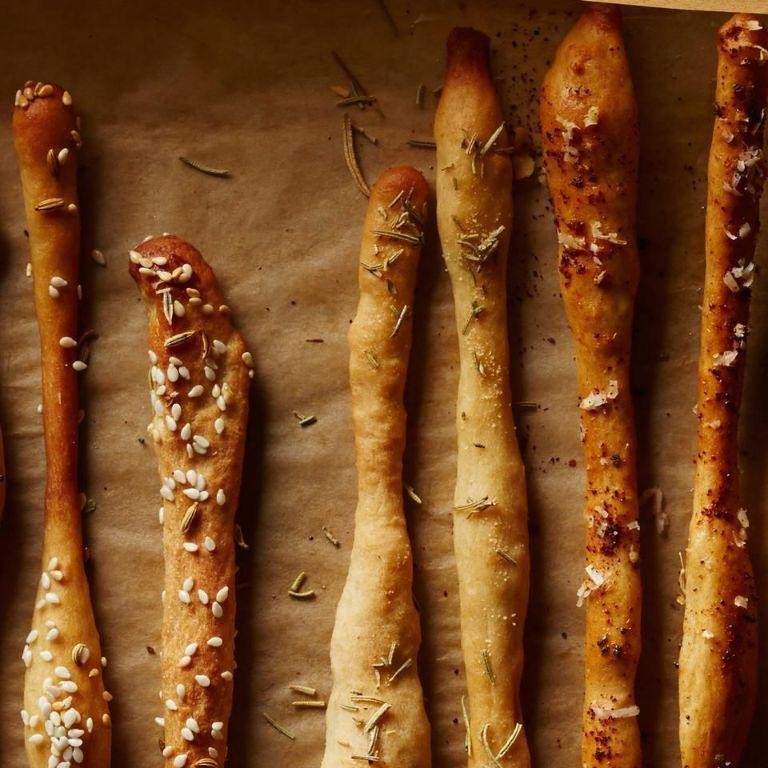 Garlic and Rosemary Breadsticks