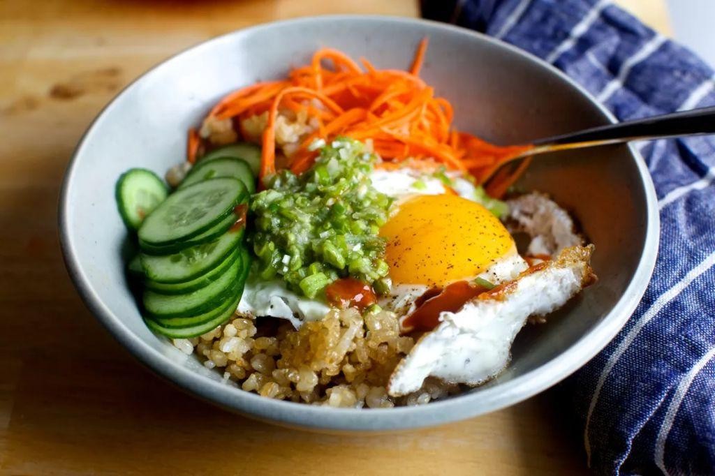 Ginger Garlic Rice Bowl