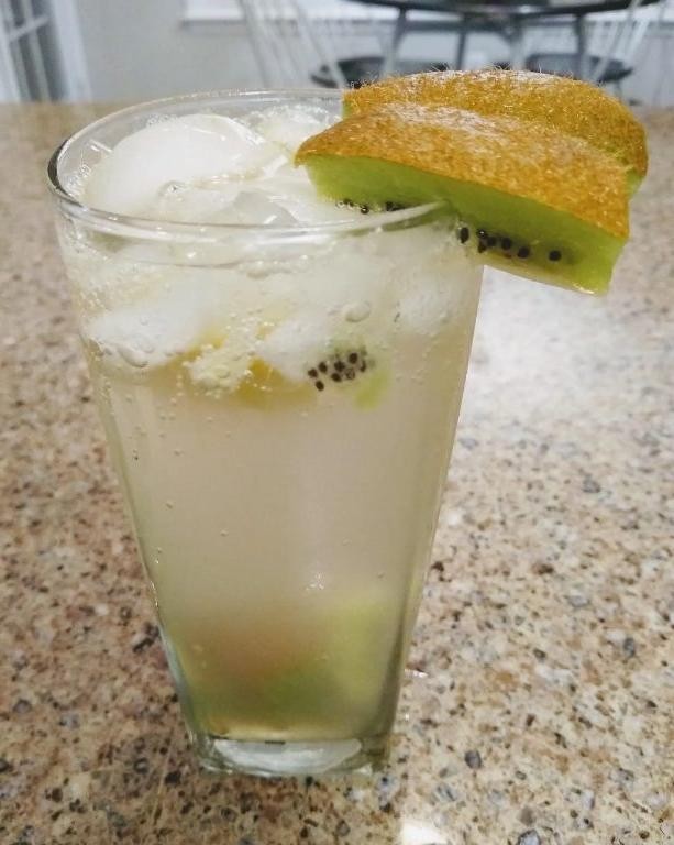 Ginger Kiwi Collins