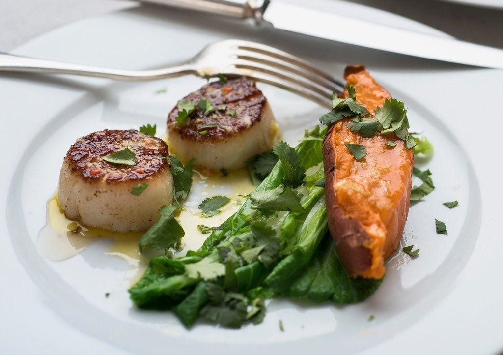Ginger Lime Sauteed Scallops