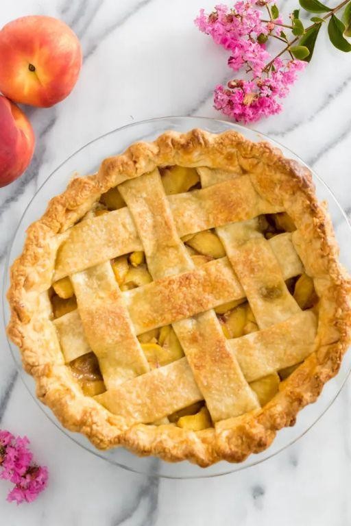 Ginger-Spiced Peach Pie with Fresh Peaches