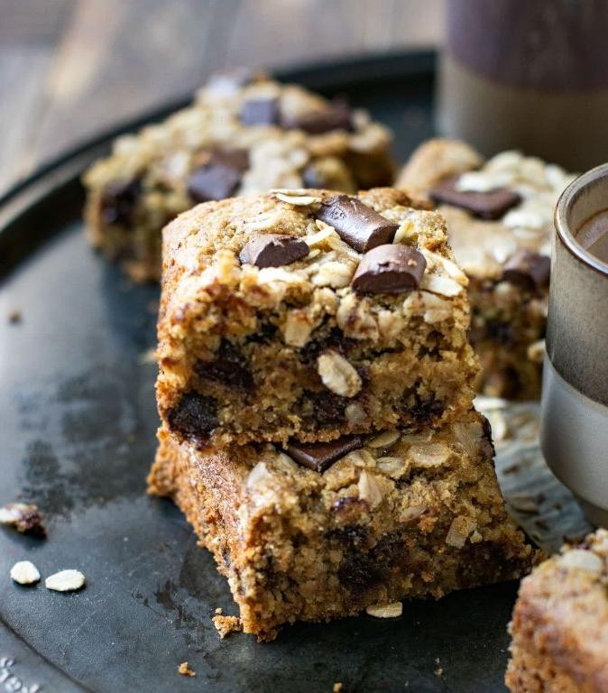 Gluten-Free Banana Oat Cake