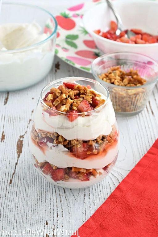 Gluten-Free Strawberry Pretzel Parfait